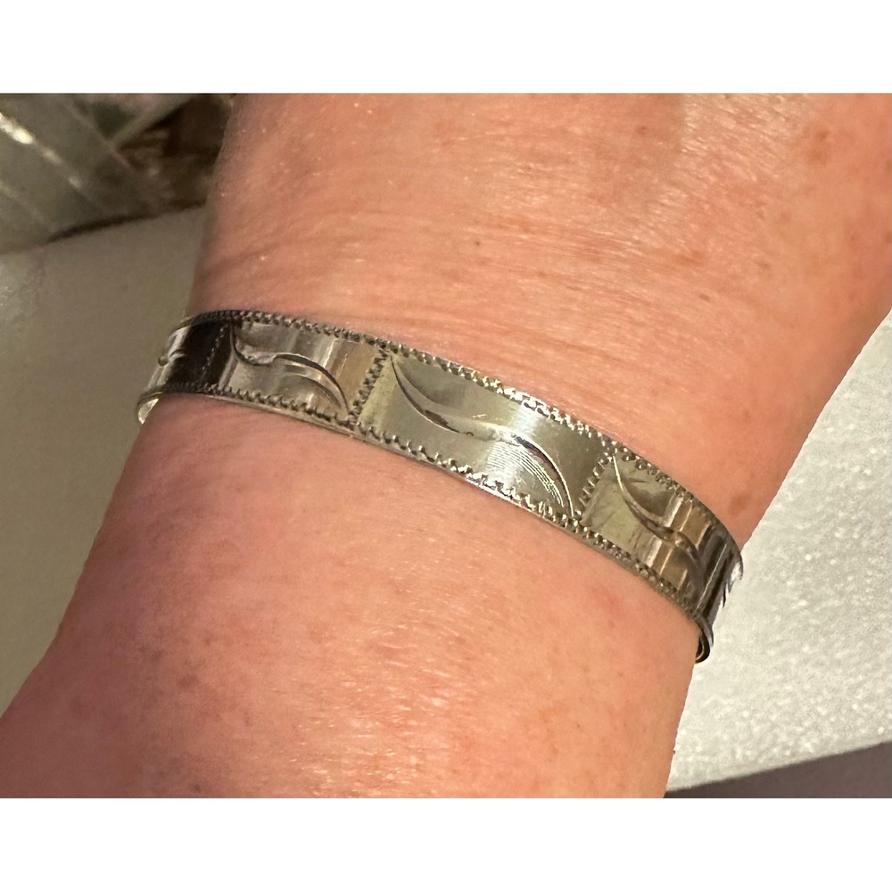 Vintage J.S-C Sterling Silver Bangle Bracelet